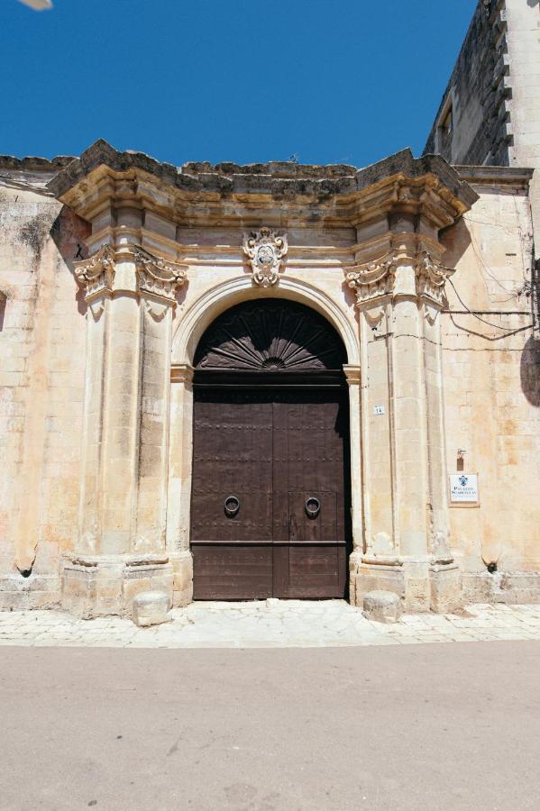 米威诺底莱切 Palazzo Scarciglia酒店 外观 照片